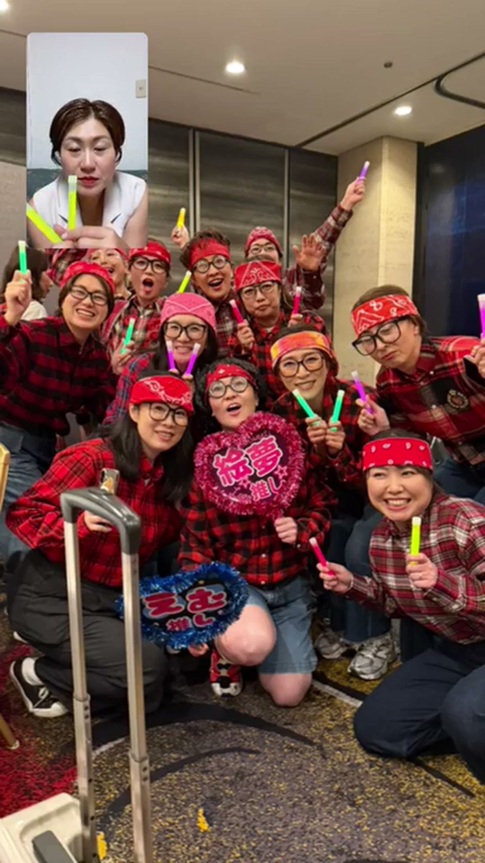 推し活スタイルの集合写真